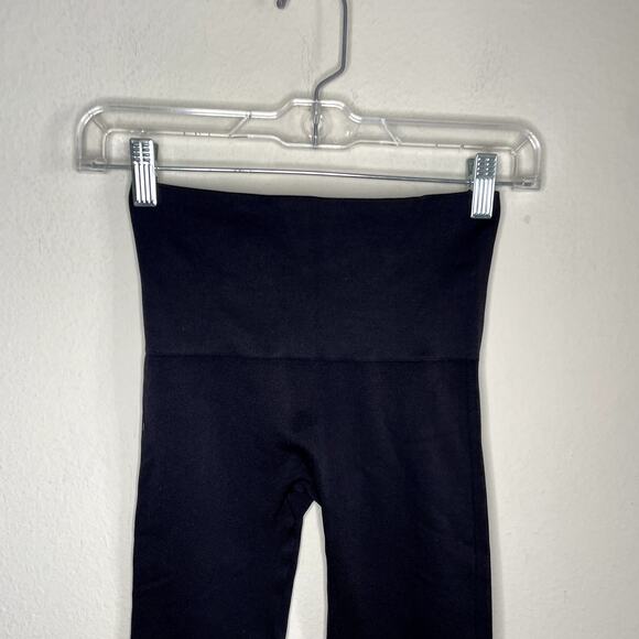 Spanx Look at Me Now Seamless Leggings Black Pants Bottoms Women Small - Picture 6 of 7